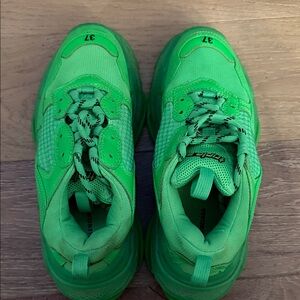 Balenciaga Women’s Sneakers SZ 37